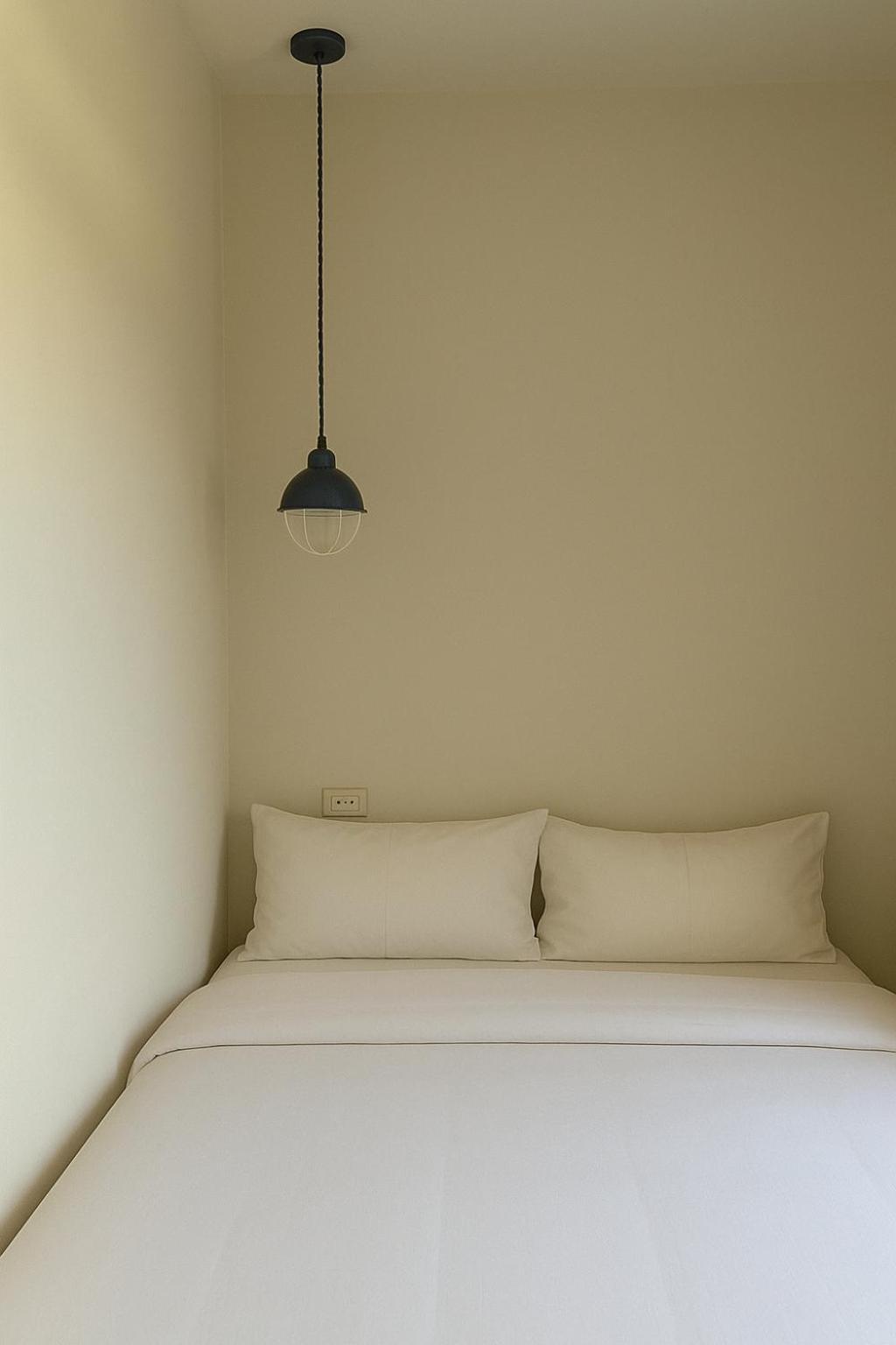 Khunluang Hostel (Adults Only) Chiang Mai Esterno foto