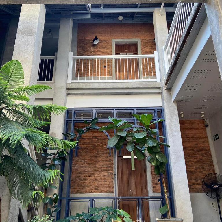 Khunluang Hostel (Adults Only) Chiang Mai Esterno foto