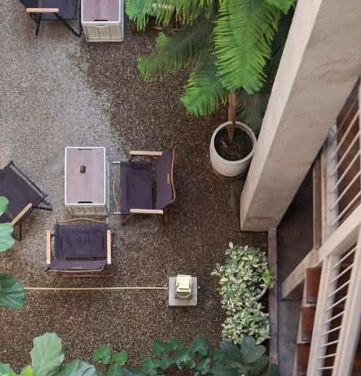 Khunluang Hostel (Adults Only) Chiang Mai Esterno foto