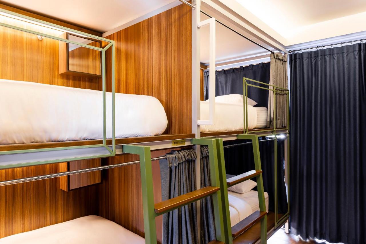 Khunluang Hostel (Adults Only) Chiang Mai Esterno foto
