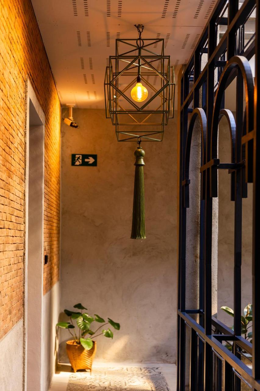 Khunluang Hostel (Adults Only) Chiang Mai Esterno foto